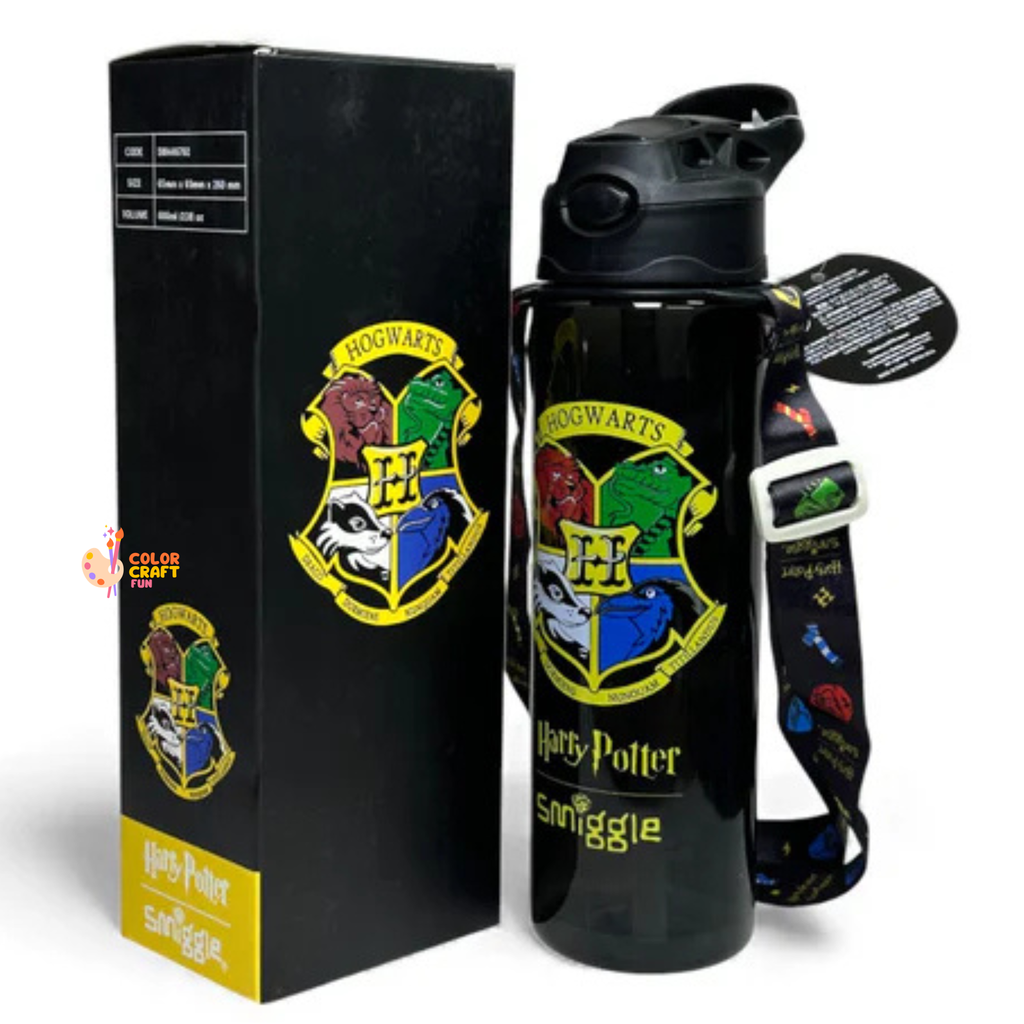 Smiggle Orignal Harry Potter Plastic Water Bottle 680 ml With Side Hanging Strap