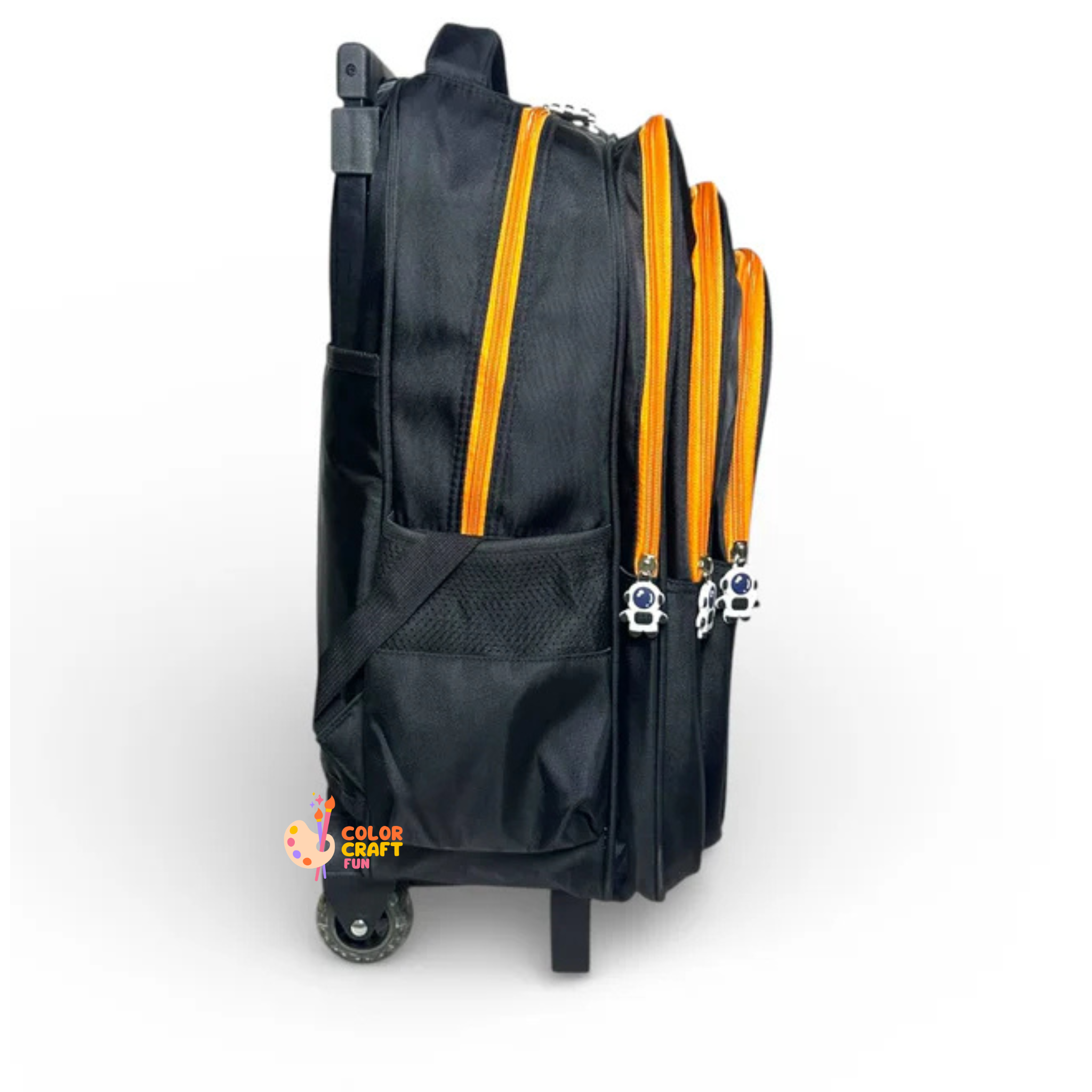 18 Inch 3D Space Astronaut Trolley Bag For Grade 4 Till 8 Boys ( With Keychain )