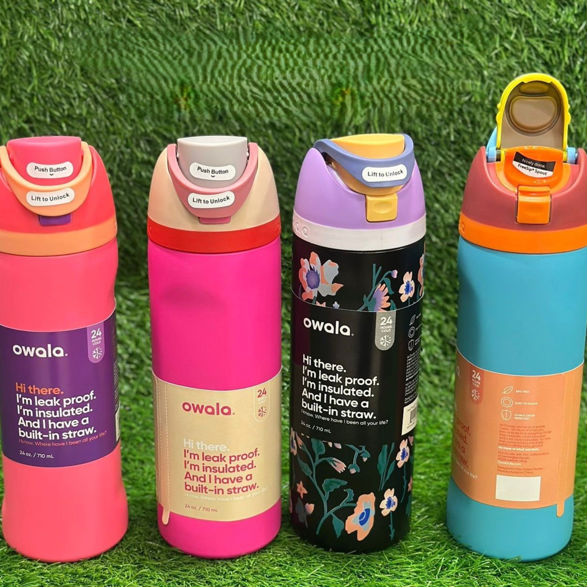 Owala FreeSip Stainless Steel Water Bottle (700ml / 24oz)